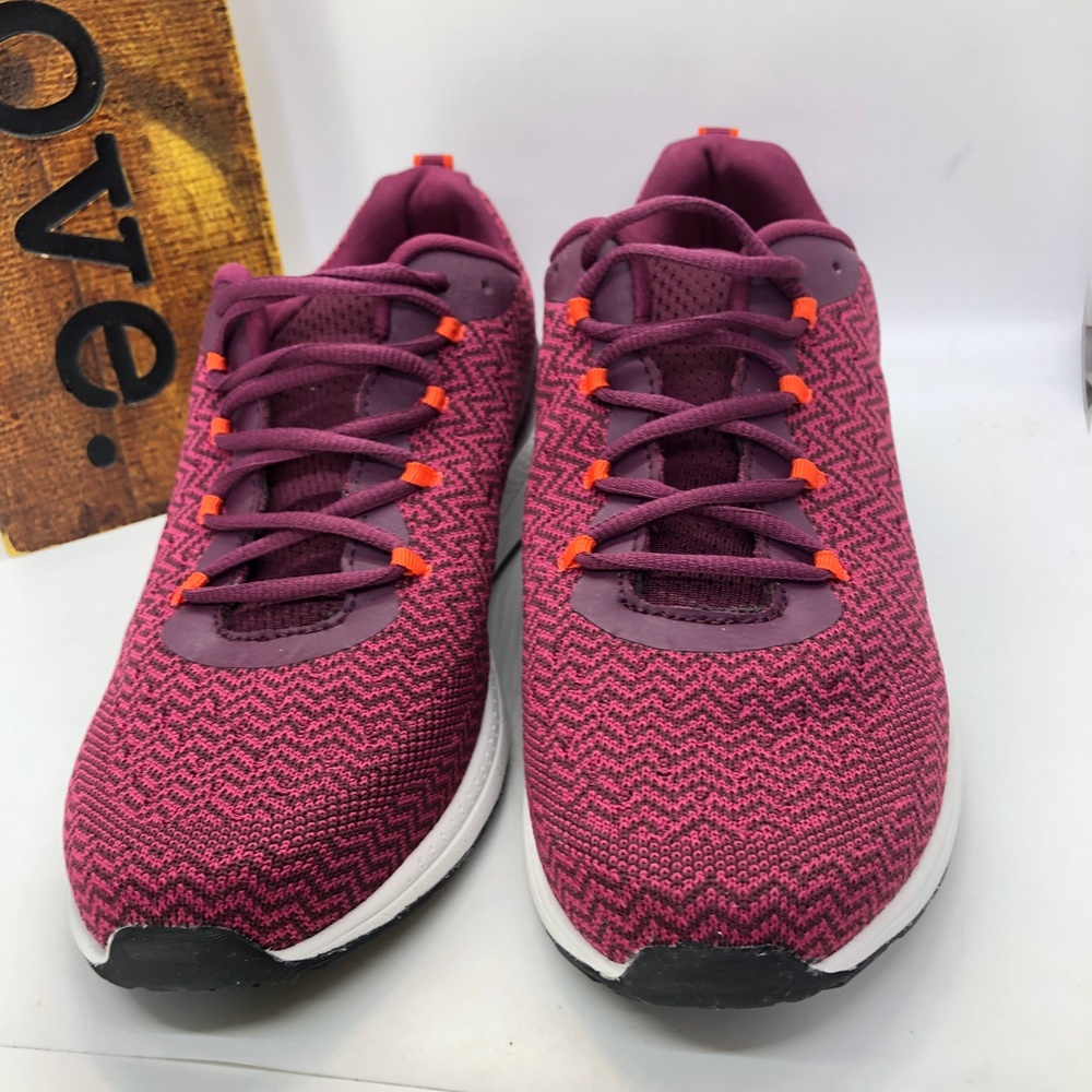 Women’s Sz 8.5W Evolve Easy-Spirit EVTR0T9 Burgundy Fly Knit Print Sneakers - Picture 13 of 16